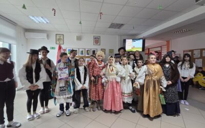 Vesela pokladna povorka selom